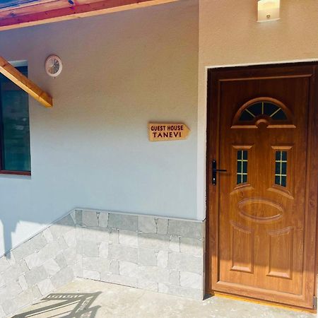 Guest House Tanevi Devin Ngoại thất bức ảnh
