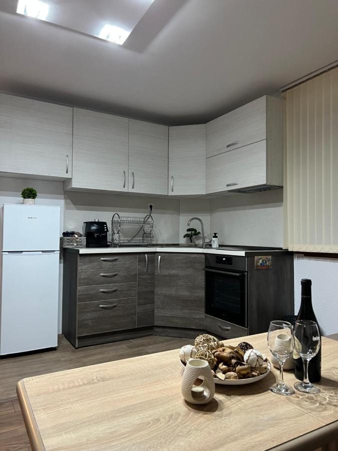 Guest House Tanevi Devin Ngoại thất bức ảnh